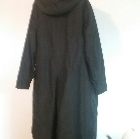 L.L. Bean Black Hooded Trench Coat Plus Size 2x - Picture 7 of 14